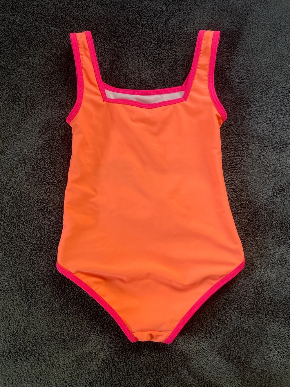 Girls one-piece swimsuit
